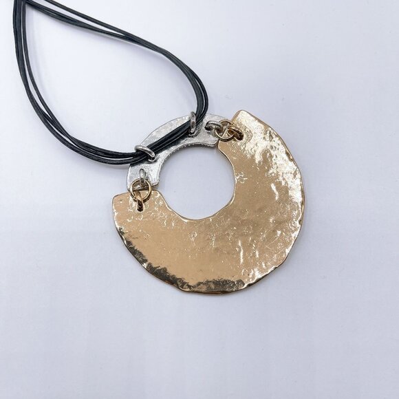 Chico's Hammered Gold Silver Tone Pendant Necklace Adjustable Black Cord - Picture 6 of 6